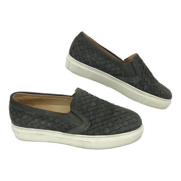 M. Gemi Gray & White Classic Woven Leather Slip-On SneakersMade in Italy